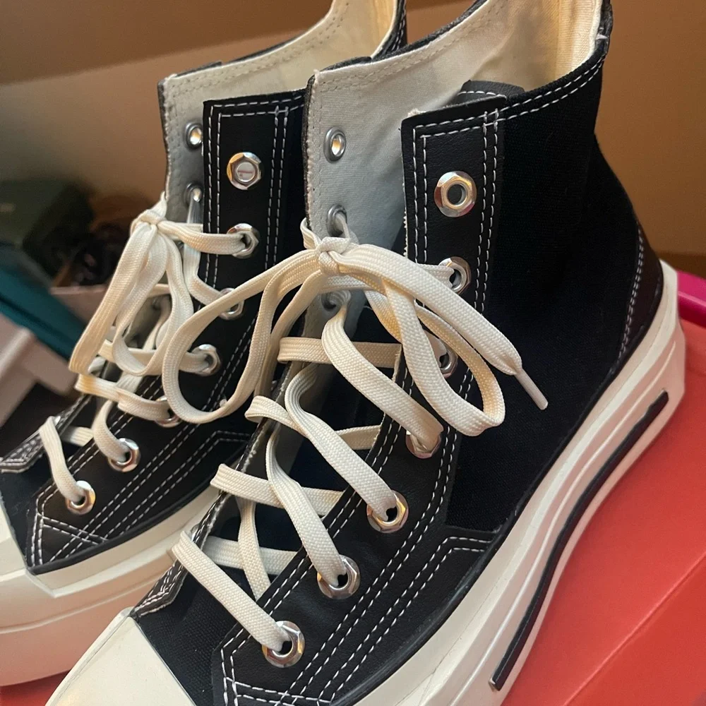 Converse Black Iconic Sneakers - Picture 5 of 12